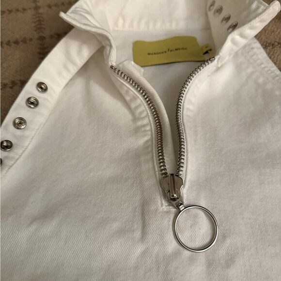 Marques Almeida white distressed denim sleeveless top w silver hardware. 8 NWOT - Picture 11 of 12